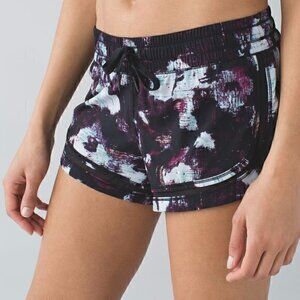 Lululemon Make A Move Short in Kara Blossom Multi Size 2